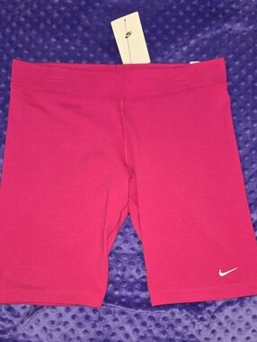 Nike Women Pink Bike Shorts with Swoosh